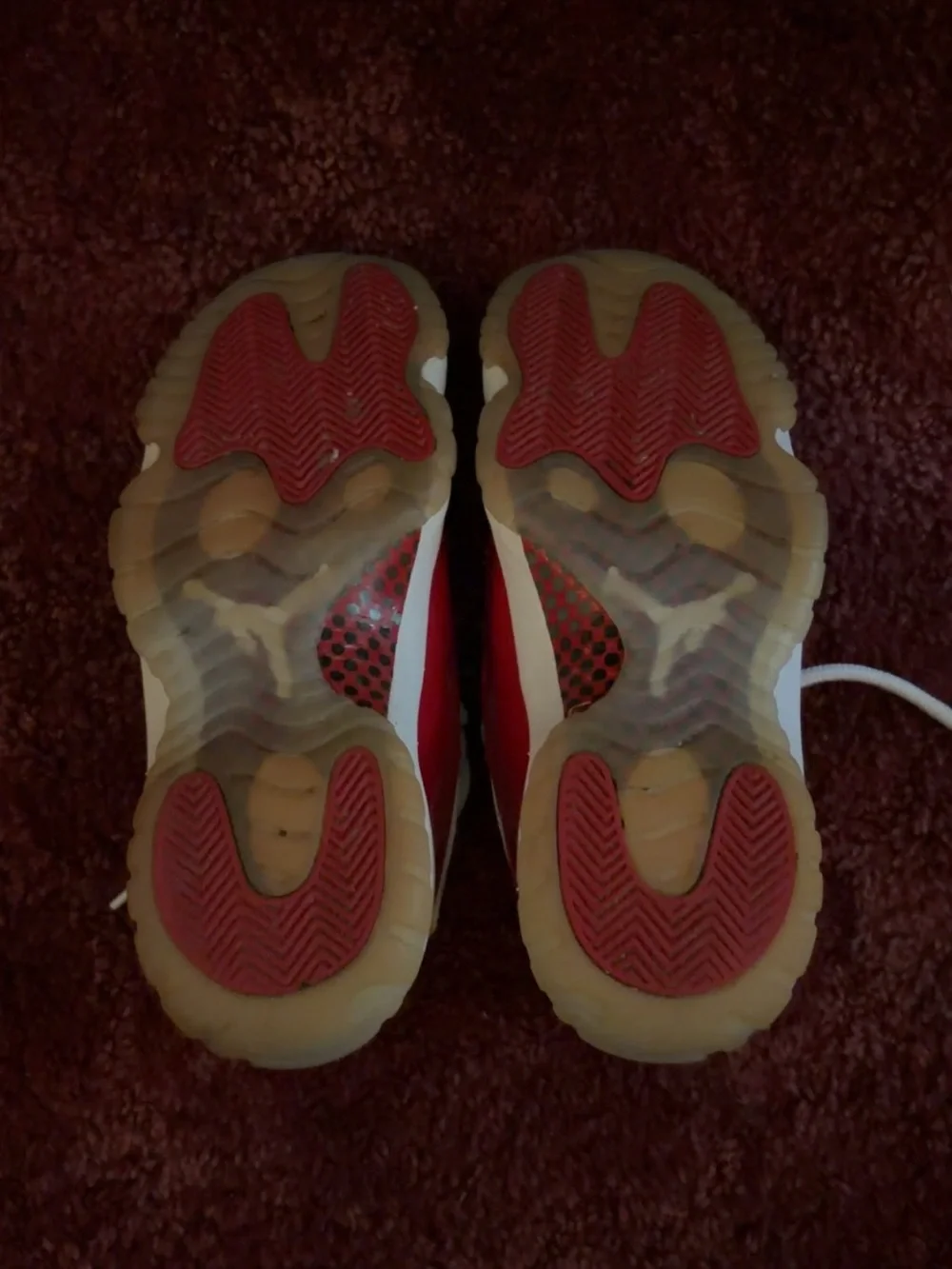 Jordan 11 Cherry